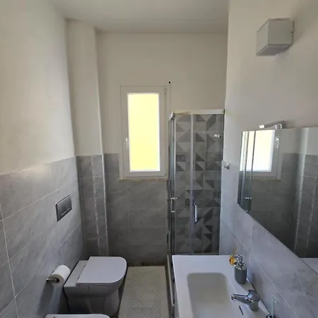 Πανσιόν Isabel House Capoterra