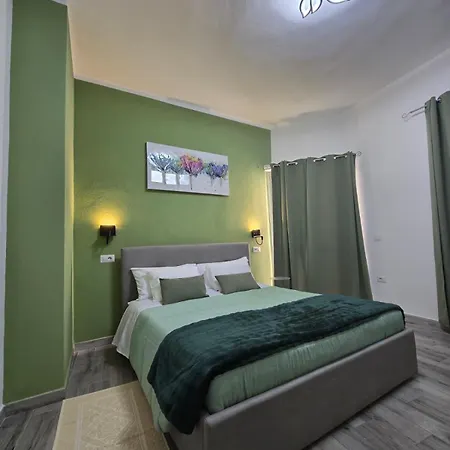 Πανσιόν Isabel House Capoterra